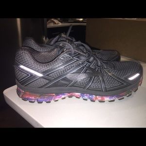 brooks adrenaline gts 17 galaxy